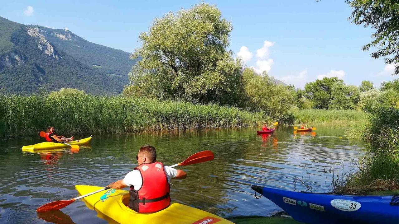 Costa Verde Natura Aparthotel Clusane Esterno foto